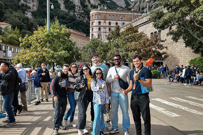 Montserrat Small Group Trip: Basilica & Moreneta with Transfer - Key moments that make this Montserrat trip work