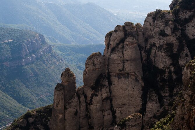 Montserrat Small Group Trip: Basilica & Moreneta with Transfer - The private ride up: less transit stress, more usable time