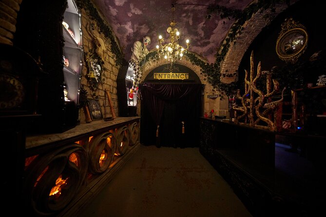 Nightmare Horror Museum Barcelona Interactive Experience - Exit options along the route: keeping control if you need it