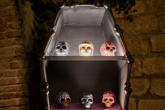 Nightmare Horror Museum Barcelona Interactive Experience - Who should skip it: flashing lights, epilepsy, heart issues, pregnancy