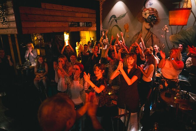 Nights of Authentic Flamenco and Local Gastronomy in El Born - Atmosphere and Vibe: Where the Room Does the Work