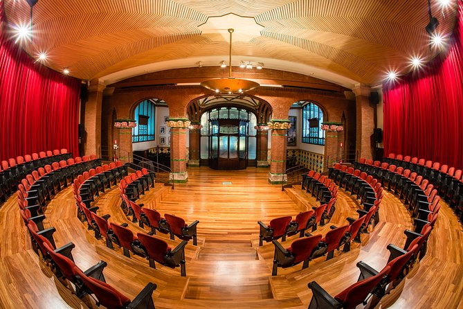 Palau de la Musica Catalana Guided Tour - Stop 1: Rehearsal Hall, the 1905 foundation story, and the clip that sets the tone