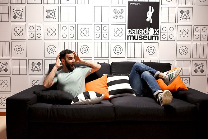 Paradox Museum Barcelona - Inside the 70+ paradox exhibits: what you’ll do for 1 hour 15 minutes