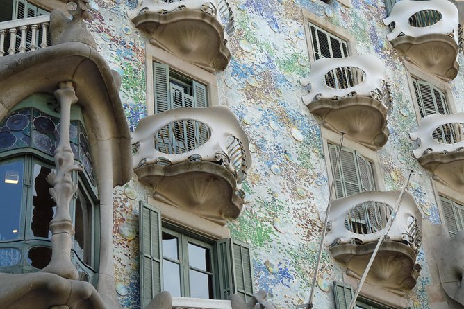 Park Guell and Sagrada Familia, Gaudí's Masterpieces Private Tour - A Smart Half-Day Plan for First-Time Gaudí Fans