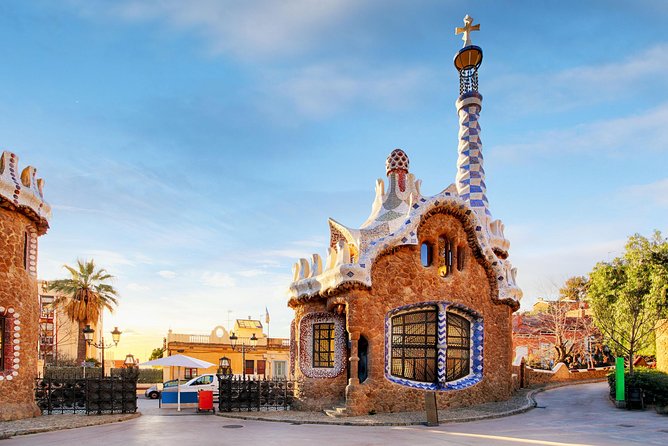 Park Guell and Sagrada Familia Tour in Barcelona - Who this tour is best for (and who should skip it)