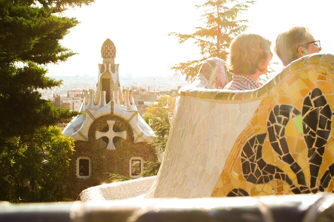 Park Guell and Sagrada Familia Tour with Skip the Line Tickets - Stop 2: Sagrada Família interior tour and the three facades