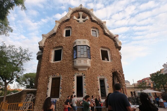 Park Guell Guided Private Tour - What can go wrong, and how to reduce the odds