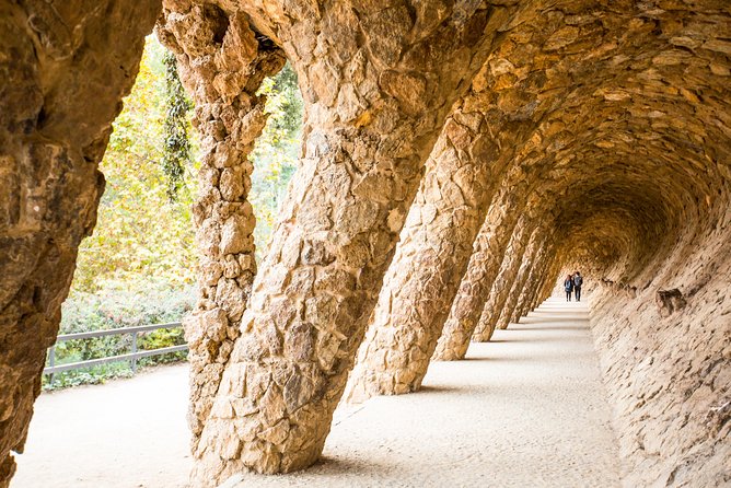 Park Guell Guided Tour with Skip the Line Ticket - How the Best Guides Make Park Güell Click (Phillipe, Anna, Ina, Eduardo, Louis)