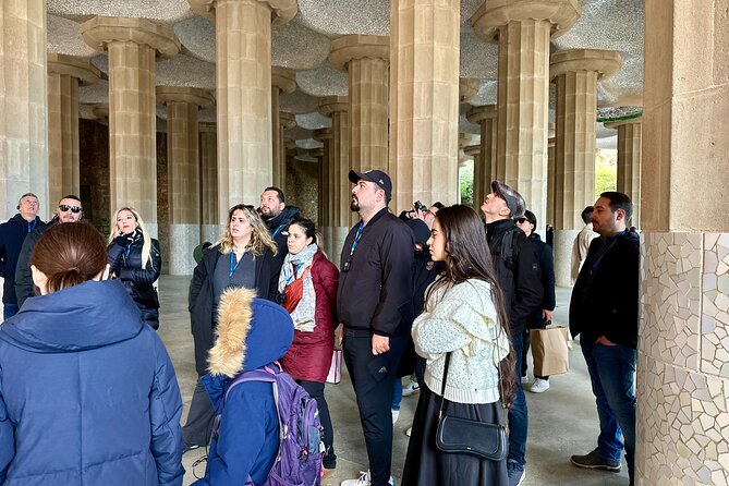 Park Guell Private Guided Tour With a Five Stars Tour Guide - Park Güell in 75 minutes: why the express pacing helps