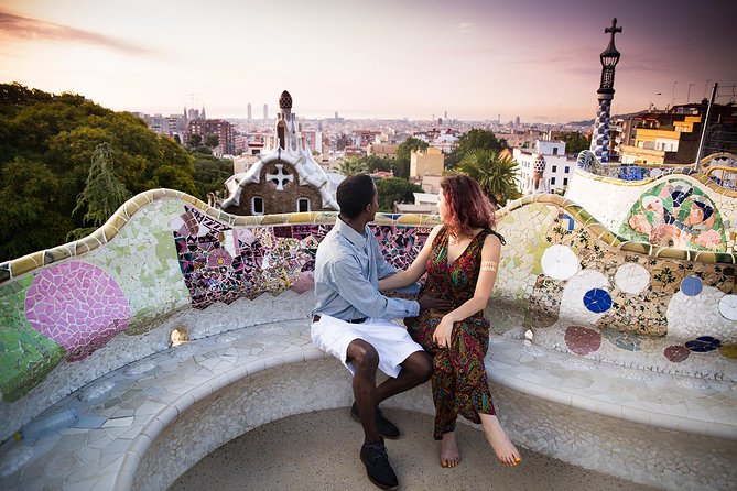 Park Guell Private Photoshoot with Skip the Line Ticket - Park Güell as a photo set: Gaudí visuals that work from many angles
