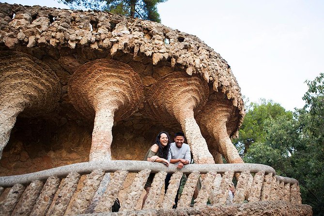 Park Guell Private Photoshoot with Skip the Line Ticket - Your photo package: what you get, how many, and what’s edited