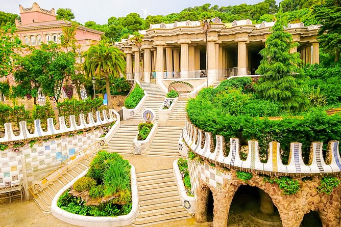 Park Güell Skip-the-Line Guided Tour Barcelona - Park Güell skip-the-line entry: what that really buys you