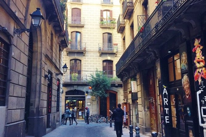 Picasso in Barcelona Max 6 People Walk El Born and Picasso Museum - Meeting at Plaça de Correus and how to plan your start