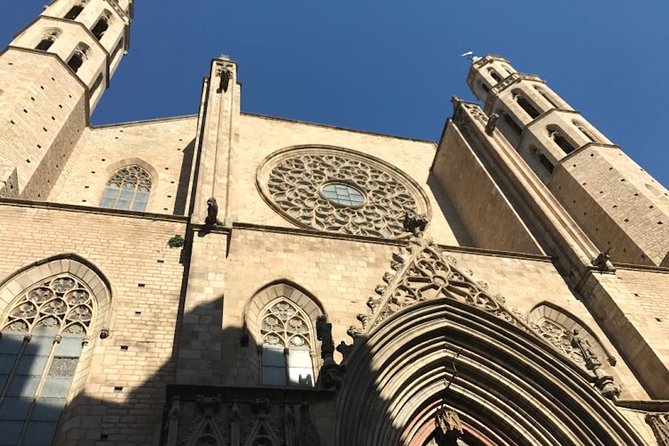 Picasso in Barcelona Max 6 People Walk El Born and Picasso Museum - Timing: how the 2.5-hour format works for your day