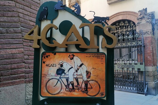 Picasso Museum and Walking Tour Plus Optional Wine & Food Tasting - Stop 4: Casa Llotja de Mar, where Picasso studied