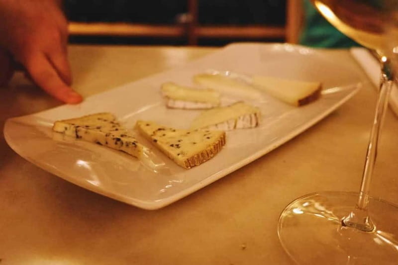 Picasso Museum and Walking Tour Plus Wine Tasting Upgrade - Wine tasting upgrade: a different kind of Picasso afternoon