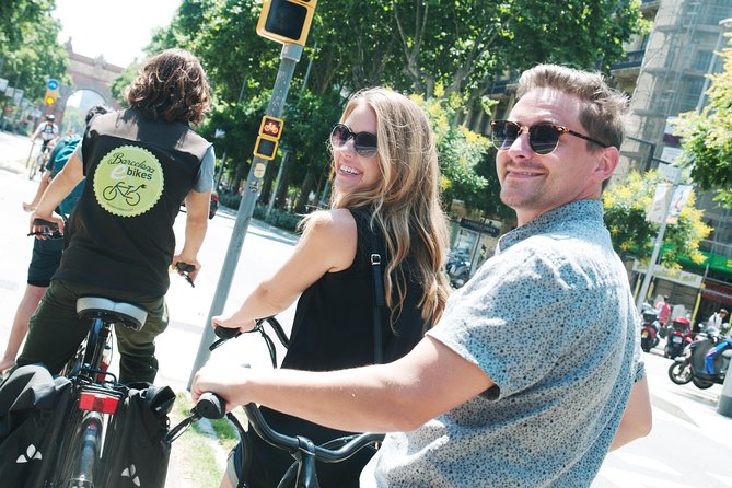 Picasso's Barcelona on Electric Bike Small Group Tour - Parc de la Ciutadella: a Picasso-linked pause plus smart city views