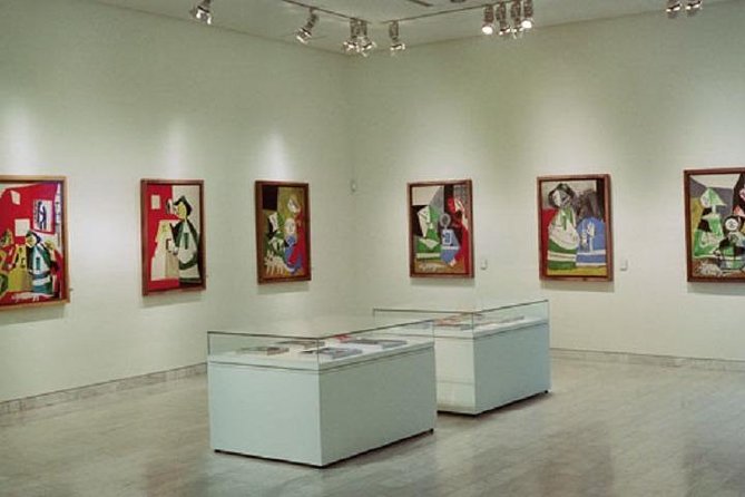 Picasso Small Group Walking Tour with Museum Skip the Line Ticket - Beating museum lines with skip-the-line entry