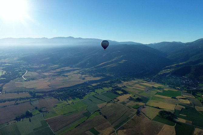 Pre-Pyrenees Balloon Flight with optional pick-up in Barcelona - From Barcelona to the Launch Field: How the Day Really Starts