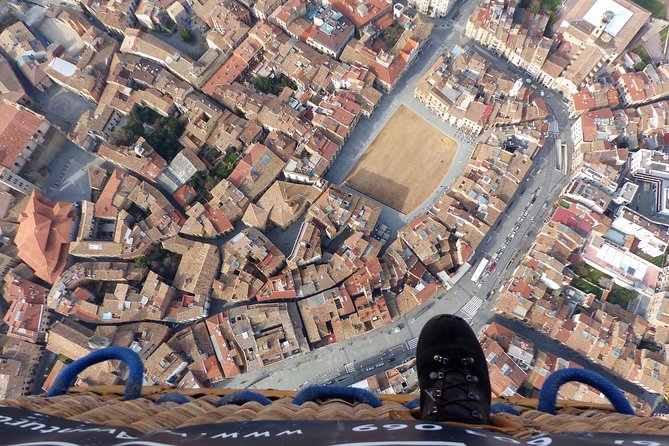 Pre-Pyrenees Balloon Flight with optional pick-up in Barcelona - Group Size, Comfort in the Basket, and Weight Limits You Must Take Seriously