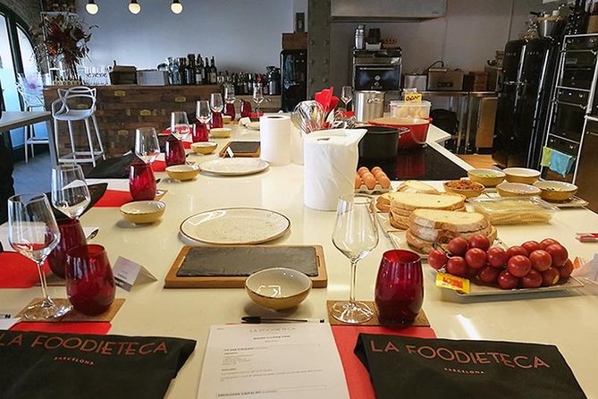 Premium Cooking Class in Designer Loft: Paella & Spanish Tapas - Price and value: what $126.16 buys you in Barcelona