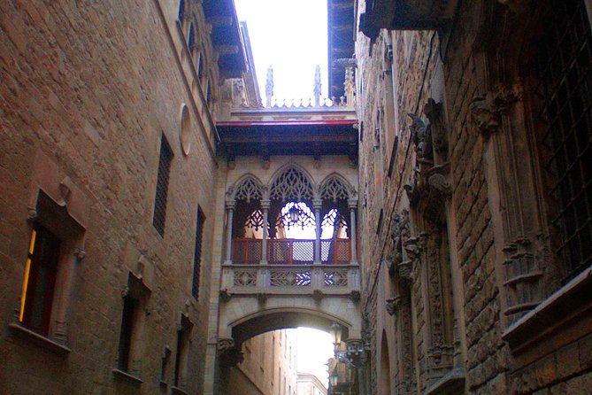 Private 4h Tour Of Camp Nou And Most Emblematic Sites Of Barcelona with pick up - La Rambla (Las Ramblas) and the Gothic Quarter: Classic Barcelona on Foot