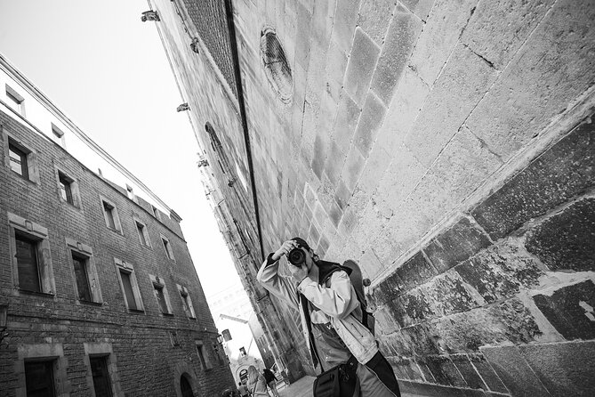 Private and Personalized Photography Adventure in Barcelona - The Photographer Factor: Dani and Borja’s Style of Hands-On Help