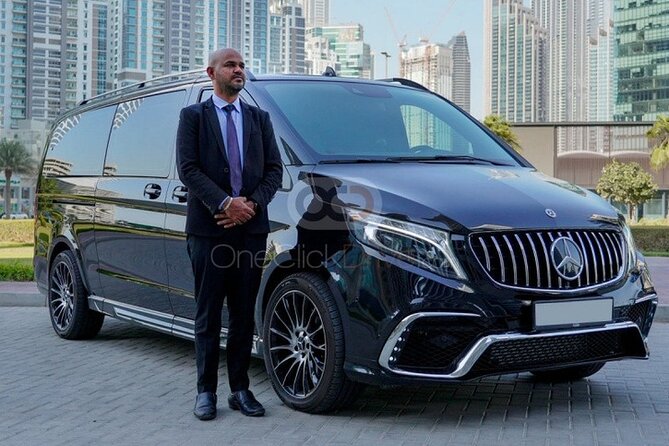 Private Barcelona Airport–City Transfer E-Class, V-Class, Minibus - Barcelona El Prat to your hotel: why this transfer is worth it