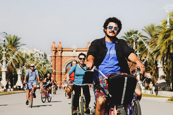 Private Barcelona Bike Tour, Gaudi's Art and Medieval Districts with Local Guide - Key things to know before you ride