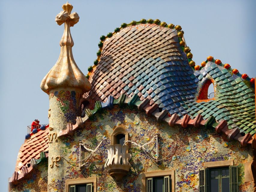 Private Barcelona Modernism and Gaudí Walking Tour - How long it takes (and how much walking it really is)