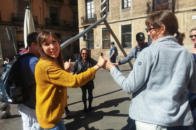 Private Barcelona Old Town and Gothic Quarter Walking Tour - Plaça Sant Jaume, Plaça Reial, and Plaça del Rei: squares with real power