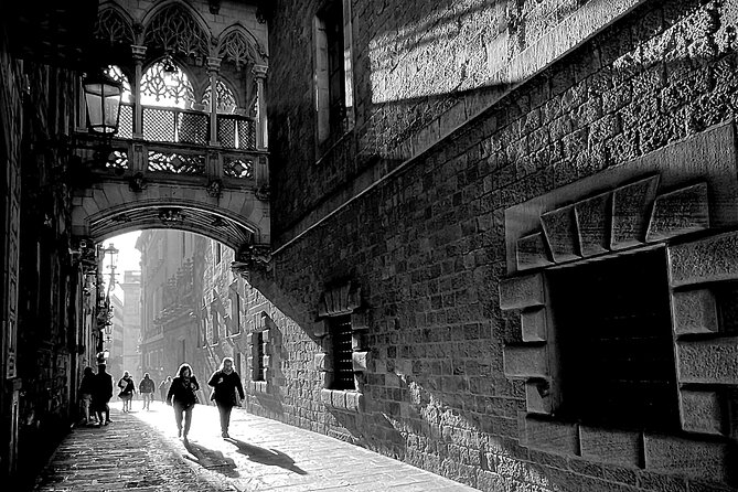 Private Barcelona Old Town Walking Tour: Gothic Quarter & Born - MUHBA Roman ruins and the Temple of Augustus columns: what 2 minutes can teach