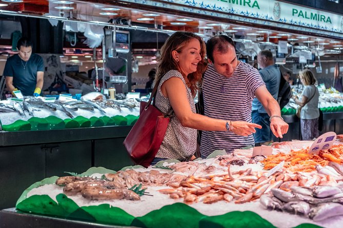 Private Barcelona's Favourite Markets Tour: 10 Tastings - Stop 3: Mercado de Santa Caterina for local favorites and variety