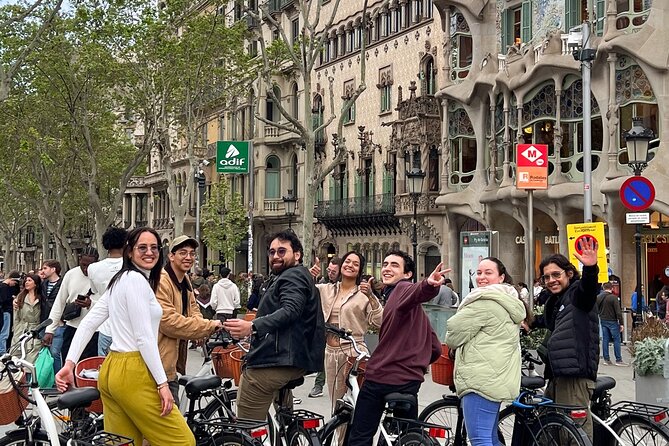 Private Bike Tours - Customizable Route, Top Barcelona Highlights - Who this tour fits best