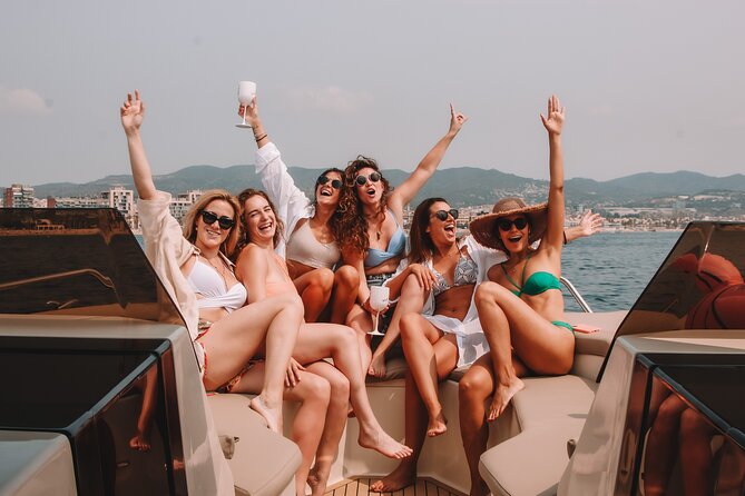 Private Charter in Catamaran Alexa by Barcelona 12 pax 2/4/8 HS - What’s Included On Board (And Why It Changes the Day)