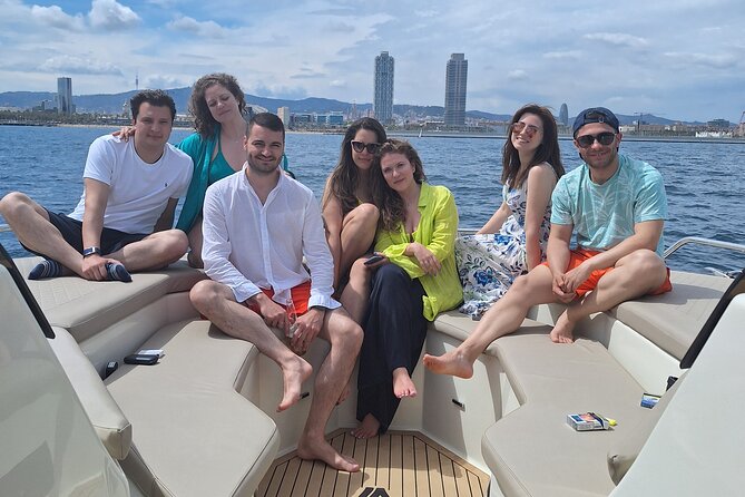 Private Charter in Catamaran Alexa by Barcelona 12 pax 2/4/8 HS - The 8-Hour Structure: How to Think About the Time