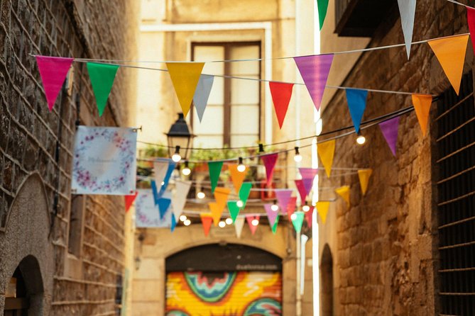 Private City Kickstart Tour: Barcelona - Boqueria Market and Plaça del Rei: Where Barcelona Gets Specific