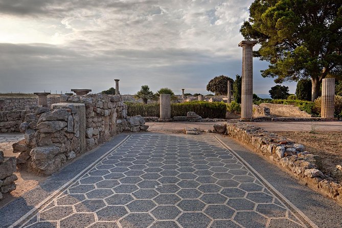 Private Costa Brava and Empuries Tour with Hotel Pick-Up and Panoramic Boat Ride - Timing, weather, and food: the practical parts that shape your day