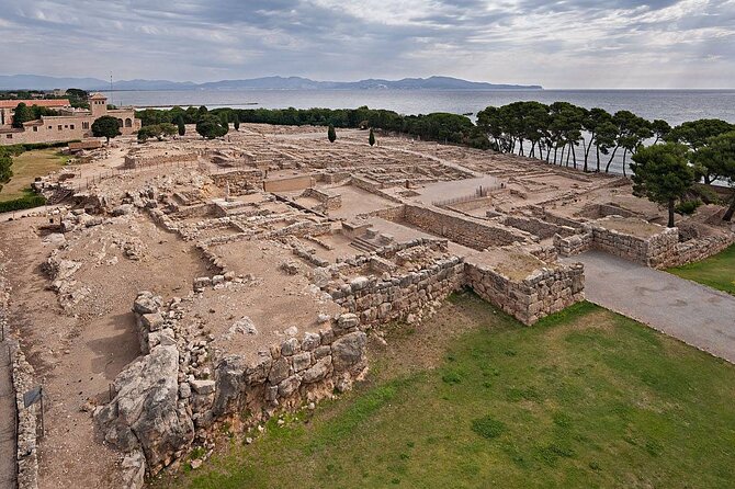 Private Costa Brava and Empuries Tour with Hotel Pick-Up and Panoramic Boat Ride - Price and value: is $353 worth it for a private day?