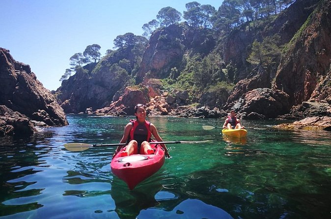 Private Costa Brava Kayak Experience with Snorkel from Barcelona - The cove stop: snorkeling gear, beach time, and a real break from paddling