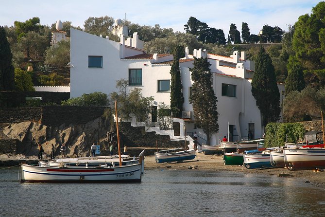 Private Dalí Museum and Tour from Barcelona - Price and group size: when $1,632.44 is good value