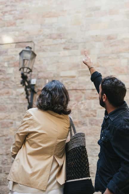 Private Jewish Heritage Journey by Barcelona Dreaming - Plaça Sant Jaume: Setting the Stage for Sefarad in 15 Minutes
