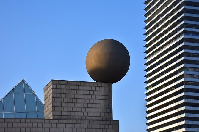 Private one way transfer from/to Barcelona airport to/from hotel - Luggage Rules and Timing Considerations You Should Not Ignore