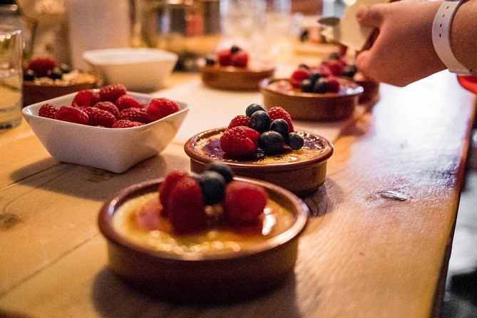 Private Paella class, Tapas, full menu and Sangria workshop - The cooking class setup: every person actually gets involved