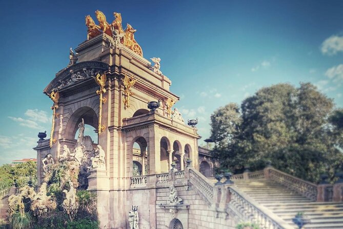 Private (Phone) Photography Class in Park & Old Town - El Born: making camera modes do real work