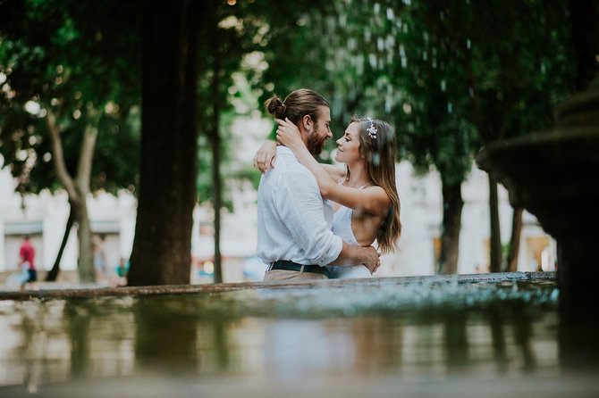 Private Photo Session with a Local Photographer in Barcelona - Price and value: what $290.89 really buys you
