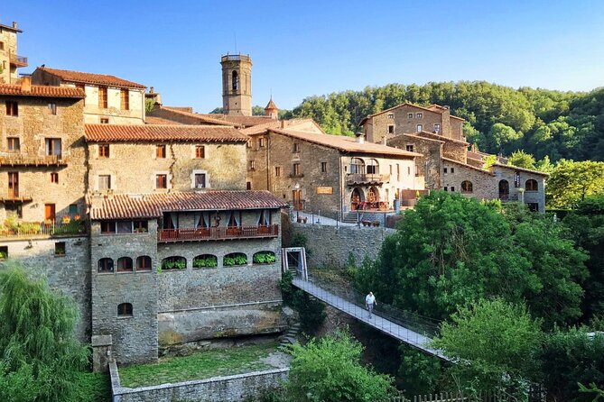 Private Pre-Pyrenees Medieval Village Hike from Barcelona - The 9-Hour Rhythm: How the Day Flows from Barcelona