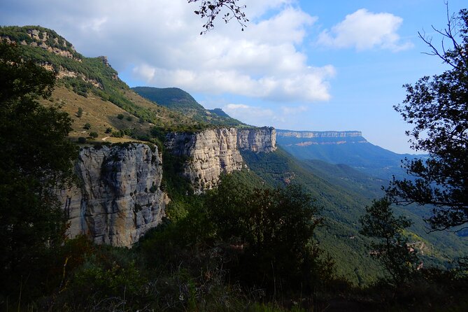 Private Pre-Pyrenees Medieval Village Hike from Barcelona - Planning Tips That Make It Smoother