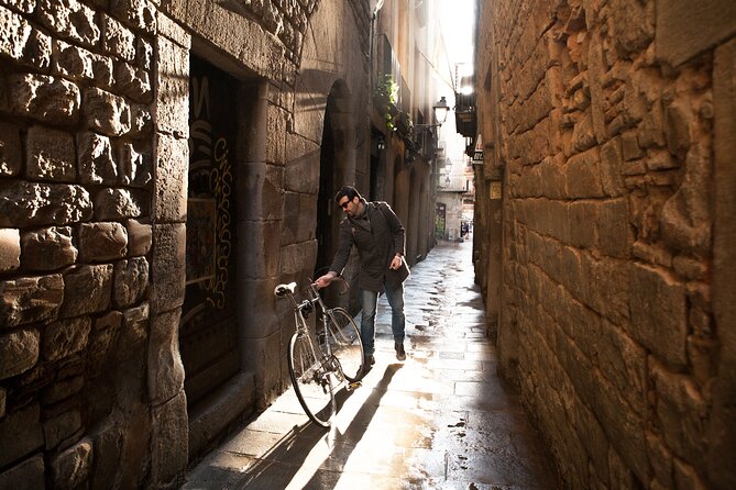 Private Religious Tour: Sagrada Familia, Romans & Jewish Quarter - Gothic Quarter First: Plaça de la Catedral, Roman Walls, and Sant Felip Neri