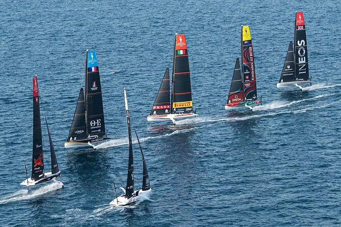 Private sailing tour with aperitif in Barcelona - Who This Private Sail With Aperitif Is For